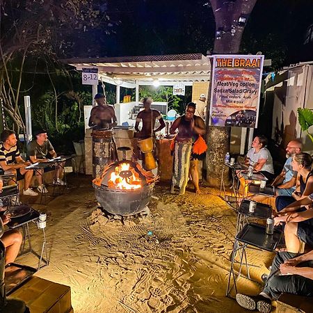 Victoria Falls Backpackers Lodge- Camp Sites Luaran gambar