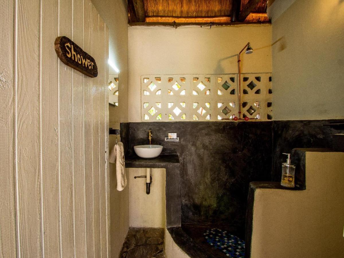 Victoria Falls Backpackers Lodge- Camp Sites Luaran gambar