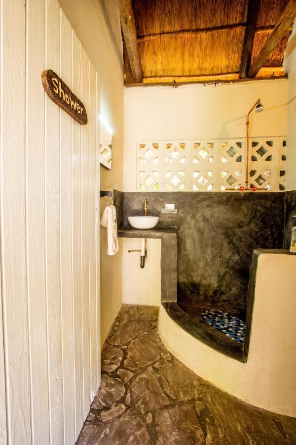 Victoria Falls Backpackers Lodge- Camp Sites Luaran gambar