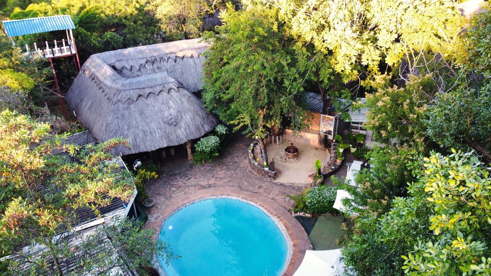 Victoria Falls Backpackers Lodge- Camp Sites Luaran gambar