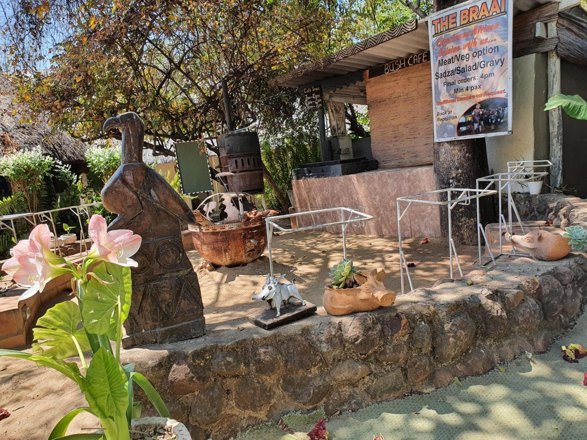 Victoria Falls Backpackers Lodge- Camp Sites Luaran gambar